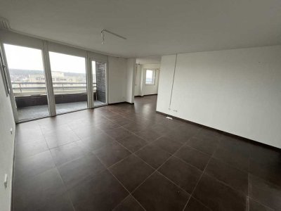 Vielseitig, hell & leerstehend: 3,5-Zimmerwohnung mit Balkon in Mörfelden-Walldorf zu verkaufen