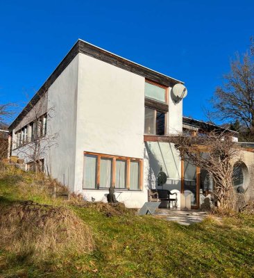 Traumgrundstück mit Architektenhaus