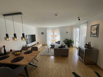 Stilvolle gehobene 3-Zimmer-Wohnung mit Balkon und EBK im City-Park in Karlsruhe