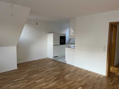 Hochwertig sanierte 3-Zimmer-Wohnung mit Balkon und Tiefgaragenstellplatz in Korb