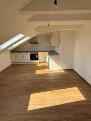 frisch renovierte 2,5 Zimmer Wohnung in Herzogenaurach