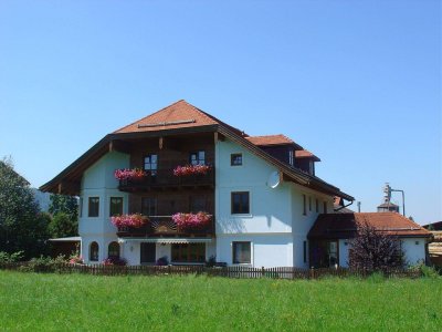 GROSSZÜGIGE 3,5-ZIMMERWOHNUNG MIT TERRASSE