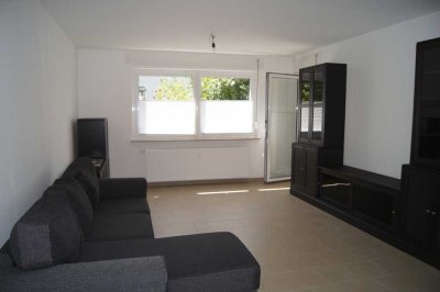 von privat! 2,5-Zimmer-EG-Wohnung mit Balkon und EBK in Mainz-Bretzenheim