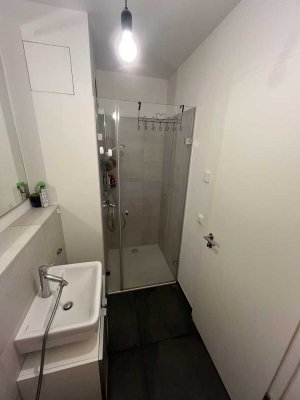 Schöne 3 Zimmer Wohnung mit Einbauküche City Nah