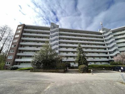 Neue Familie gesucht für Wohnung mit Balkon, Garage und Einbauküche.