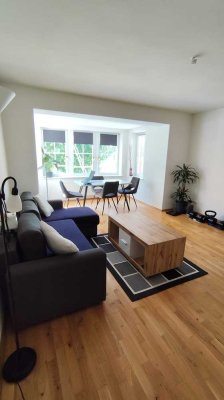 Exklusive 3 Zim Wohn. mit Balkon & Parkplatz Nahe S-Bahn Mockauer Str..
