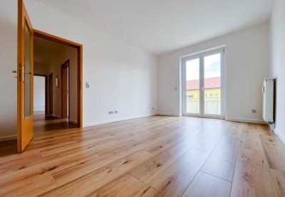 Nachmieter gesucht* 2-RW mit Süd-Balkon * Tageslichtbad mit Wanne *zentrumsnah* grüne Wohnlage* Top