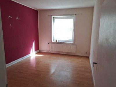 Gepflegte 2-Raum-Wohnung mit Einbauküche in Hannover-Kleefeld