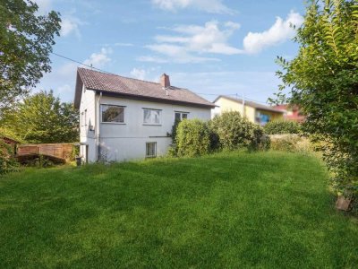 Sofort verfügbares Einfamilienhaus mit Gestaltungspotenzial