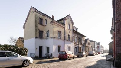 Gut aufgeteiltes MFH mit 3 Wohneinheiten in Bochum