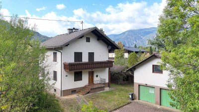 Ruhiges Wohnen im Grünen – Einfamilienhaus mit Garten und Doppelgarage