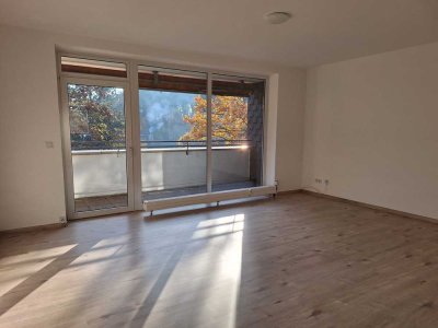 Helle, ruhige 3-Zimmer-Wohnung mit zwei Balkonen in Erlangen