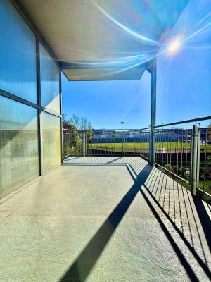RUHE &amp; GRÜNBLICK I ERHOLUNGSGEBIET OEVERSEEPARK I BALKON MIT WINDFANG I 3 ZIMMER / HELL &amp; RUHIG I INNENHOFLAGE I PROJEKT WOHNEN