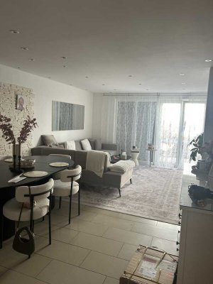 5-Zimmer Reihenhaus mit Garten in Wiesbaden-Erbenheim