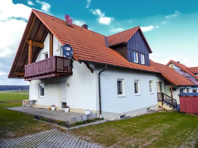 schöne Dachwohnung in attraktiver, ruhiger und sonniger Wohnlage ab 01.01.2026 zu vermieten