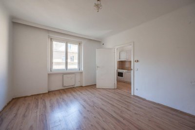 ++NEU++ 2-Zimmer Altbau-Wohnung zum Sanieren – entfalten Sie Ihr Wohntraum-Potenzial!