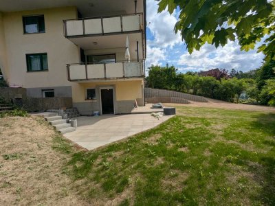 Neu renovierte 3-Zi-Whg, UG/EG, mit 500 m2 eigenem Garten, in Löffingen-Dittishausen