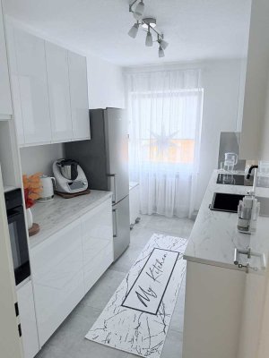 3-Zimmer Wohnung in Kaarst - mit moderner Einbauküche & Balkon