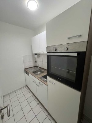 2-Zimmer-Wohnung mit Einbauküche in Oberhausen