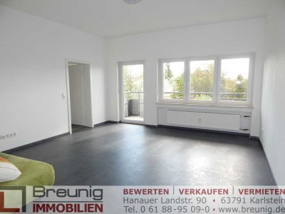 Geräumige, moderne 2-Zi.-Wohnung mit EBK & Balkon in zentraler Lage