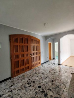 Großzügige 5-Zimmer Wohnung mit riesigem Balkon in Barop