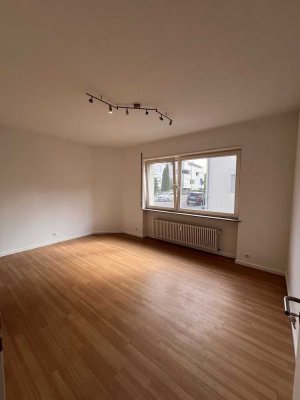 TOP LAGE! Modernisierte 4-Zimmer-Wohnung in Kornwestheim – Erstbezug ab 15.09.