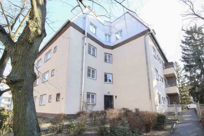Wohnen über den Dächern: 3-Zimmer-Wohnung mit privater Aufdachterrasse in Lankwitz