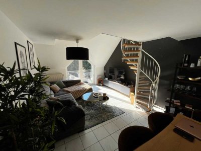 3-Zimmer Maisonette-Wohnung im 2. OG mit Balkon in DU-Großenbaum direkt am Wald + TG