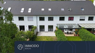 � Familientraum am Flughafen-See: Modernes RMH mit 5 Zi., Garten & Fußbodenheizung & Gäste Bad