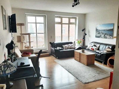 Zentral gelegene 3 Zi. Wohnung mit großer Dachterrasse