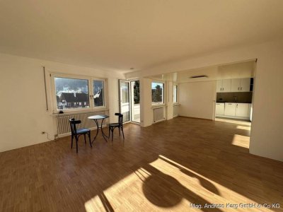 Wohnen in Bestlage: 4-Zimmer mit zwei Balkonen &amp; Aussicht