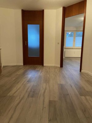 2-Zimmer-EG-Wohnung 66m² mit Terrasse und Einbauküche in Ehningen