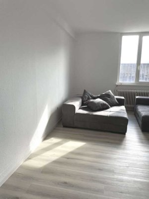 Helle, zentrale + frisch renovierte 3-Raum-Wohnung in Fürstenwalde