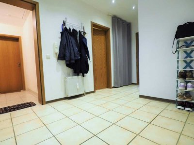 ++ Interessante Kapitalanlage: Vermietete Dachgeschosswohnung mit Steigerungspotential! ++