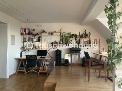Tauschwohnung: Ruhige helle DG-Whg in Lindenthal gegen größere Wohnung