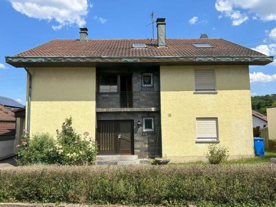 Jetzt oder Nie! Gepflegtes 2-Familienhaus auf großem Grundstück in Zaberfeld