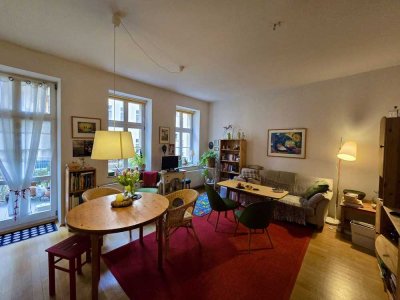 Charmante Gründerzeit Altbauwohnung mit eigenem Garten und Balkon in Leipzig-Südvorstadt