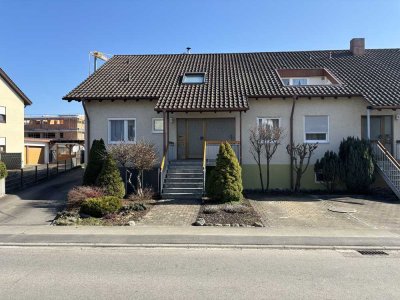 Helle großzügige Wohnung incl. Garage und Stellplatz