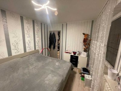 Helle 4-Zimmer Wohnung mit Balkon und Garage in Weil der Stadt