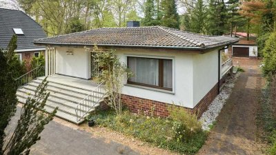 Charmantes Einfamilienhaus mit Indoor-Pool & großem Grundstück – viel Potenzial!