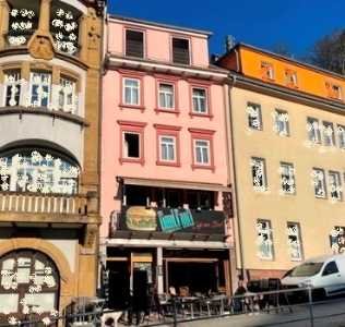 Arbeiten, wo andere träumen – Caféjuwel mit Wohncharme im Herzen von Bad Wildbad!