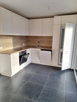 WOHNUNG IM 1.OG, 3 ZIMMER (ca. 80 m²)