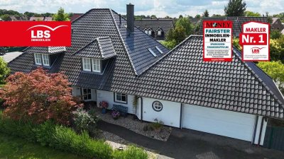 Exklusives Ein-/Zweifamilienhaus in Hochmoor – mit Weitblick ins Grüne