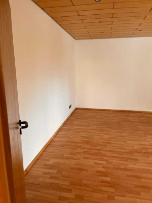 Helle 2-Zimmer Erdgeschosswohnung in Esslingen am Neckar