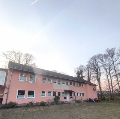 Kapitalanlage im Grünen: Charmante 2-Zimmer-Wohnung auf parkähnlichem Grundstück in Bielefeld-Senne