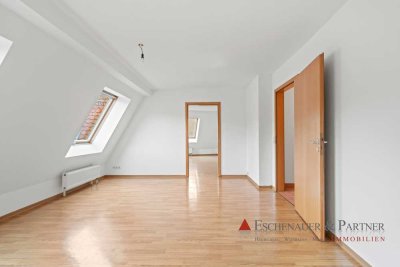 Charmante Dachgeschosswohnung mit Neckarblick für maximal 2 Personen