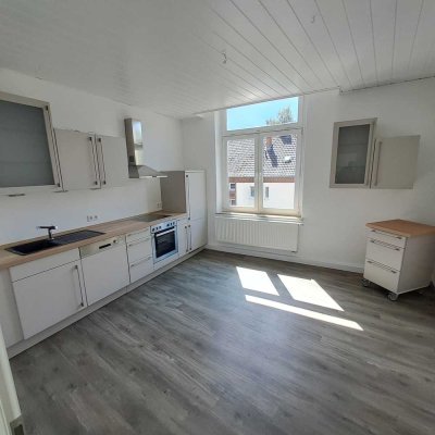 Münster-Südviertel, Dahlweg, stilvolle 2-Zimmer-Wohnung mit Einbauküche im II. OG