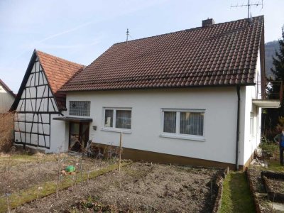 Wohnhaus in Ortsmitte Metzingen-Glems