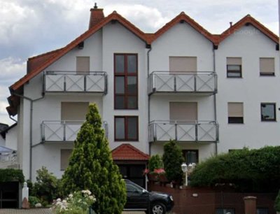 Charmante 2-Zimmer-Wohnung mit Balkon in Seligenstadt-Froschhausen
