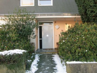 Bungalow, Sgn-Weidenau, neu renoviert, einzugsbereit, nur noch die Möbel aufstellen !
